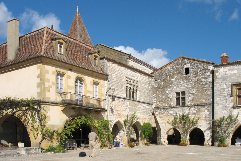 Example of a Bastide on the square of Monpazier, France.